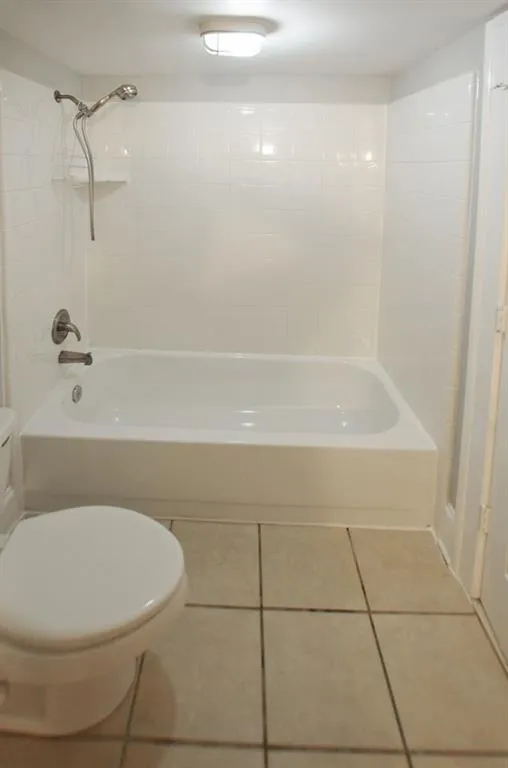 2855 Peachtree Road Ne Unit 115, Atlanta, Georgia 30305, 2 Bedrooms Bedrooms, ,2 BathroomsBathrooms,Residential,Sold,2855 Peachtree Road Ne Unit 115,5964517