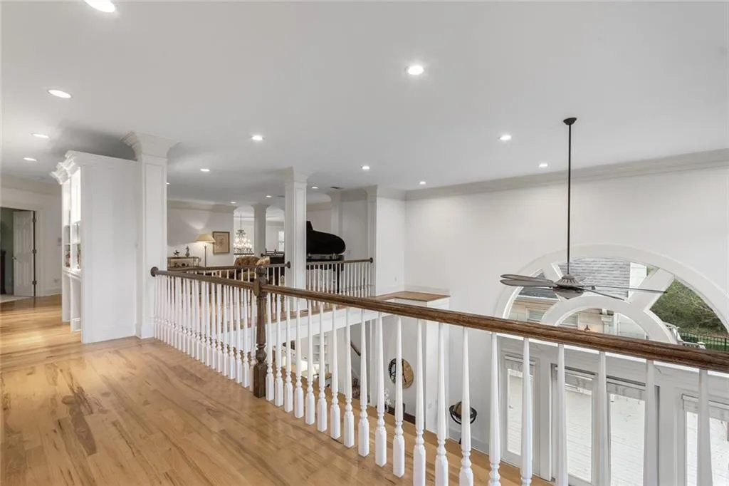 5645 Whitner Drive, Atlanta, Georgia 30327, 6 Bedrooms Bedrooms, ,7 BathroomsBathrooms,Residential,Sold,5645 Whitner Drive,7008043