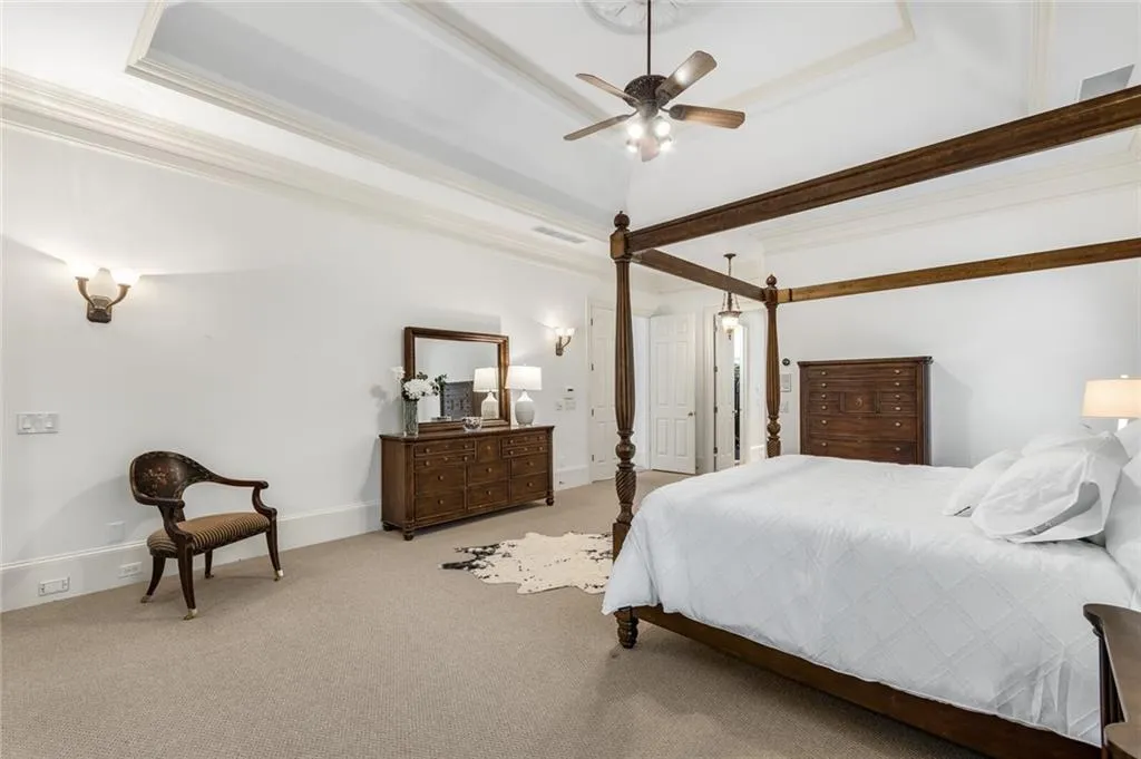 5645 Whitner Drive, Atlanta, Georgia 30327, 6 Bedrooms Bedrooms, ,7 BathroomsBathrooms,Residential,Sold,5645 Whitner Drive,7008043