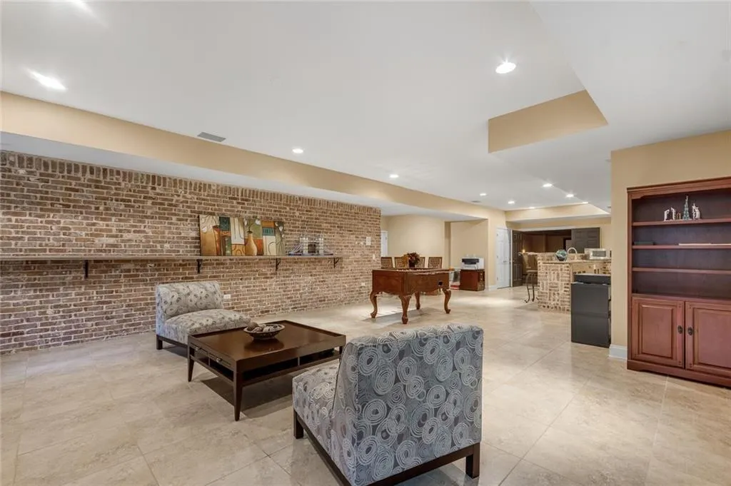 5645 Whitner Drive, Atlanta, Georgia 30327, 6 Bedrooms Bedrooms, ,7 BathroomsBathrooms,Residential,Sold,5645 Whitner Drive,7008043