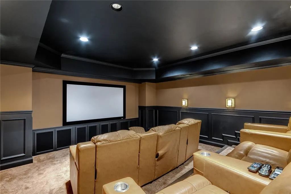 5645 Whitner Drive, Atlanta, Georgia 30327, 6 Bedrooms Bedrooms, ,7 BathroomsBathrooms,Residential,Sold,5645 Whitner Drive,7008043