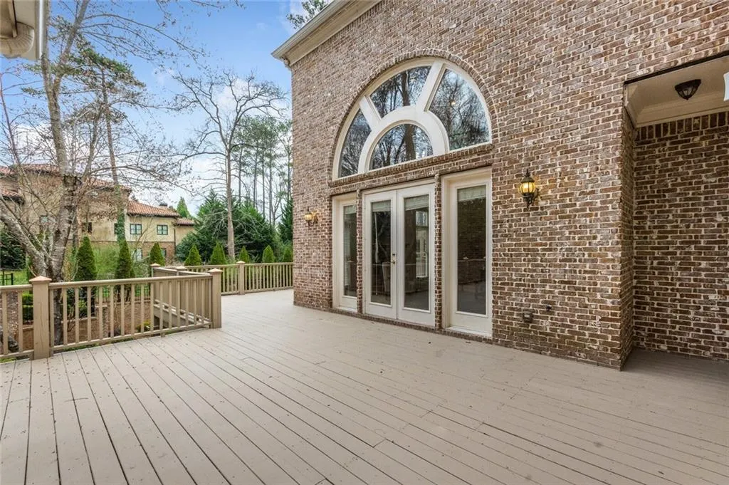 5645 Whitner Drive, Atlanta, Georgia 30327, 6 Bedrooms Bedrooms, ,7 BathroomsBathrooms,Residential,Sold,5645 Whitner Drive,7008043