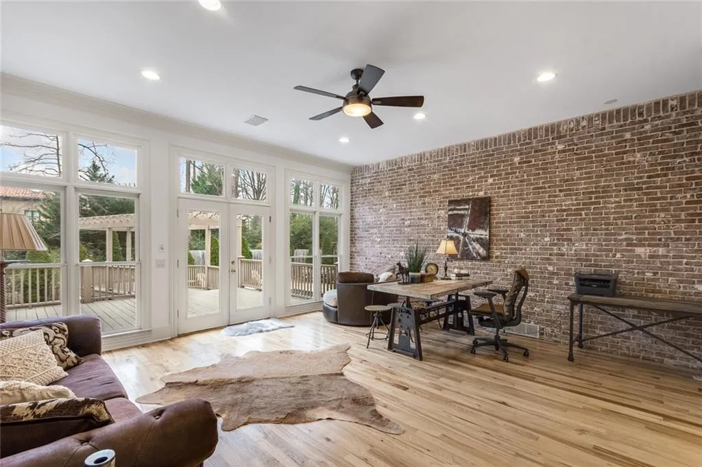 5645 Whitner Drive, Atlanta, Georgia 30327, 6 Bedrooms Bedrooms, ,7 BathroomsBathrooms,Residential,Sold,5645 Whitner Drive,7008043