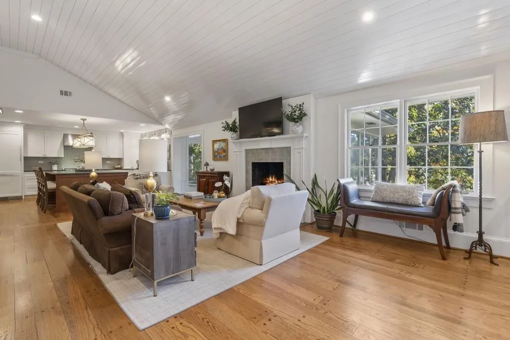 4775 Westfield Drive, Atlanta, Georgia 30342, 4 Bedrooms Bedrooms, ,3 BathroomsBathrooms,Residential,Sold,4775 Westfield Drive,7677876