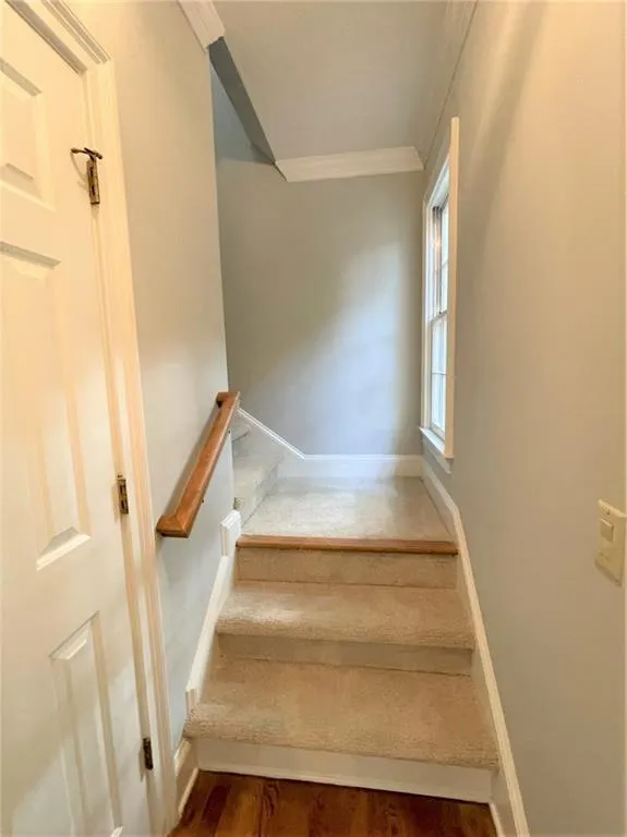 7440 Brandonshire Road, Sandy Springs, Georgia 30350, 6 Bedrooms Bedrooms, ,4 BathroomsBathrooms,Residential,Sold,7440 Brandonshire Road,7116253