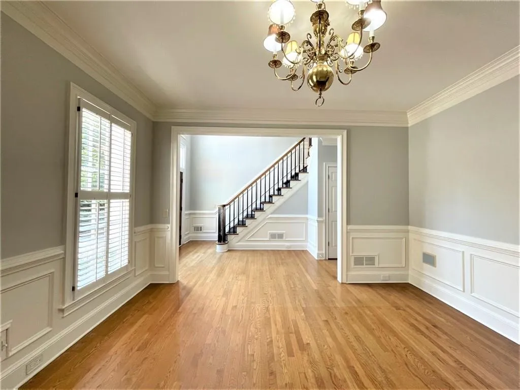 7440 Brandonshire Road, Sandy Springs, Georgia 30350, 6 Bedrooms Bedrooms, ,4 BathroomsBathrooms,Residential,Sold,7440 Brandonshire Road,7116253