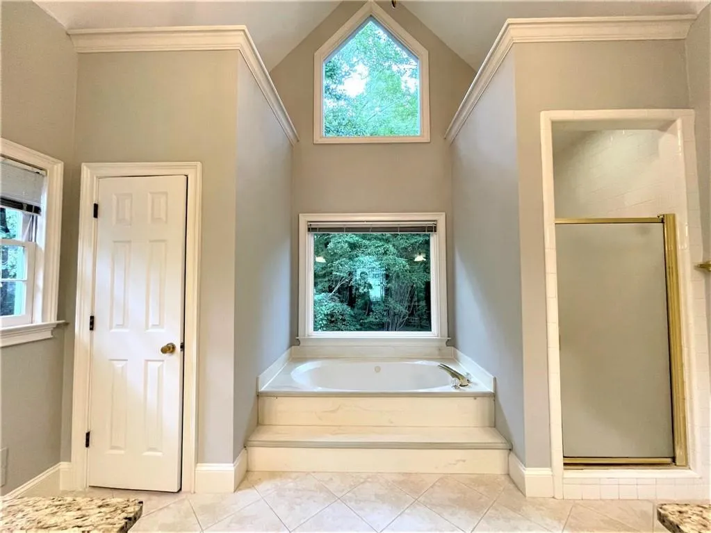 7440 Brandonshire Road, Sandy Springs, Georgia 30350, 6 Bedrooms Bedrooms, ,4 BathroomsBathrooms,Residential,Sold,7440 Brandonshire Road,7116253