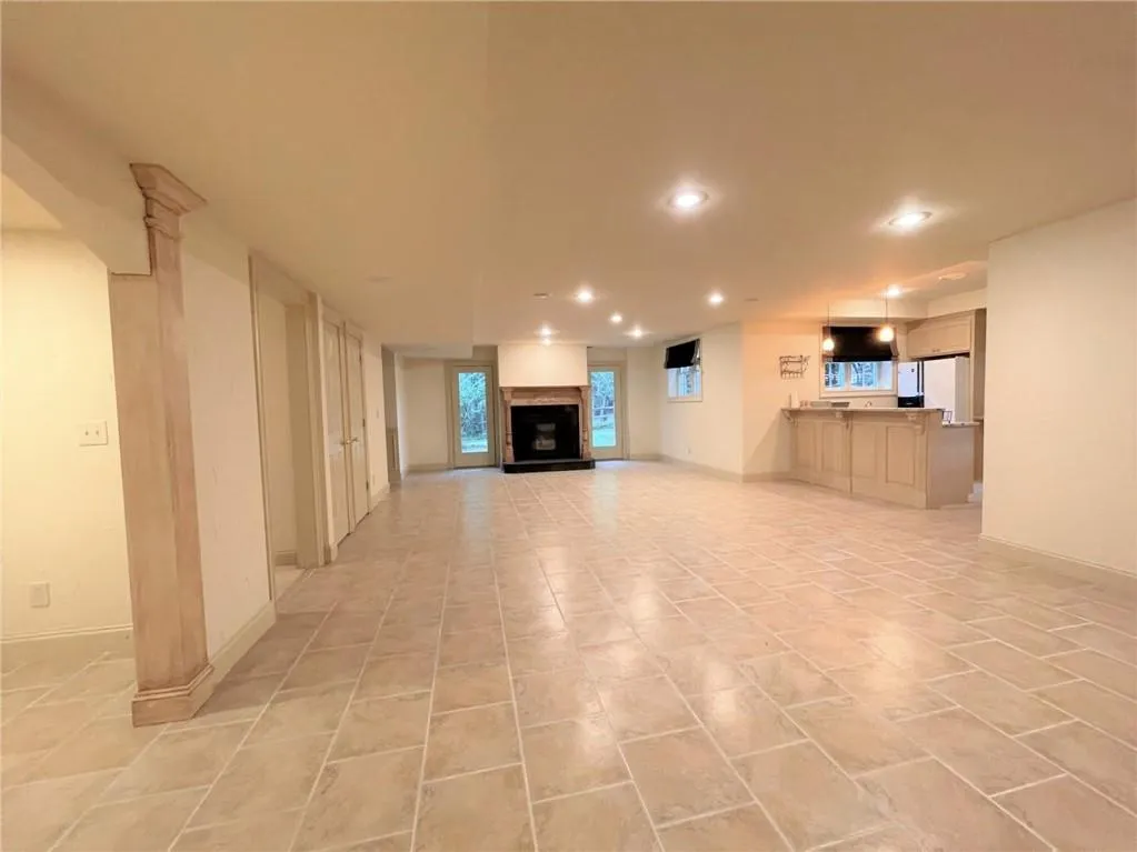 7440 Brandonshire Road, Sandy Springs, Georgia 30350, 6 Bedrooms Bedrooms, ,4 BathroomsBathrooms,Residential,Sold,7440 Brandonshire Road,7116253