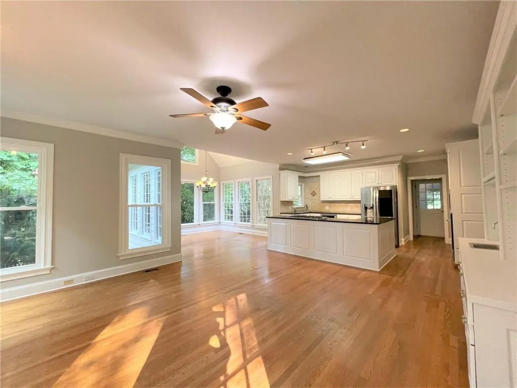 7440 Brandonshire Road, Sandy Springs, Georgia 30350, 6 Bedrooms Bedrooms, ,4 BathroomsBathrooms,Residential,Sold,7440 Brandonshire Road,7116253