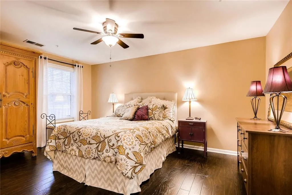 1407 Gettysburg Place, Sandy Springs, Georgia 30350, 2 Bedrooms Bedrooms, ,2 BathroomsBathrooms,Residential,Sold,1407 Gettysburg Place,5796550 1407 Gettysburg Place, Sandy Springs, Georgia 30350, 2 Bedrooms Bedrooms, ,2 BathroomsBathrooms,Residential,Sold,1407 Gettysburg Place,5796550