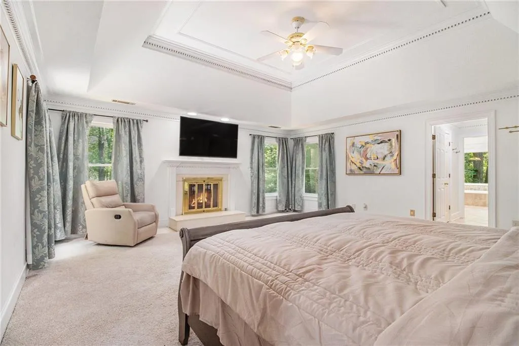 8255 Habersham Waters Road, Atlanta, Georgia 30350, 6 Bedrooms Bedrooms, ,5 BathroomsBathrooms,Residential,For Sale,8255 Habersham Waters Road,7590103
