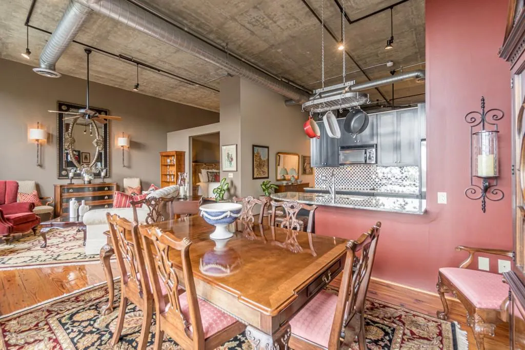 6105 Blue Stone Road Unit 319, Sandy Springs, Georgia 30328, 2 Bedrooms Bedrooms, ,2 BathroomsBathrooms,Residential,Sold,6105 Blue Stone Road Unit 319,7099956 6105 Blue Stone Road Unit 319, Sandy Springs, Georgia 30328, 2 Bedrooms Bedrooms, ,2 BathroomsBathrooms,Residential,Sold,6105 Blue Stone Road Unit 319,7099956