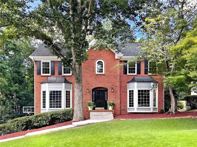 340 S Satinwood Place, Roswell, Georgia 30076