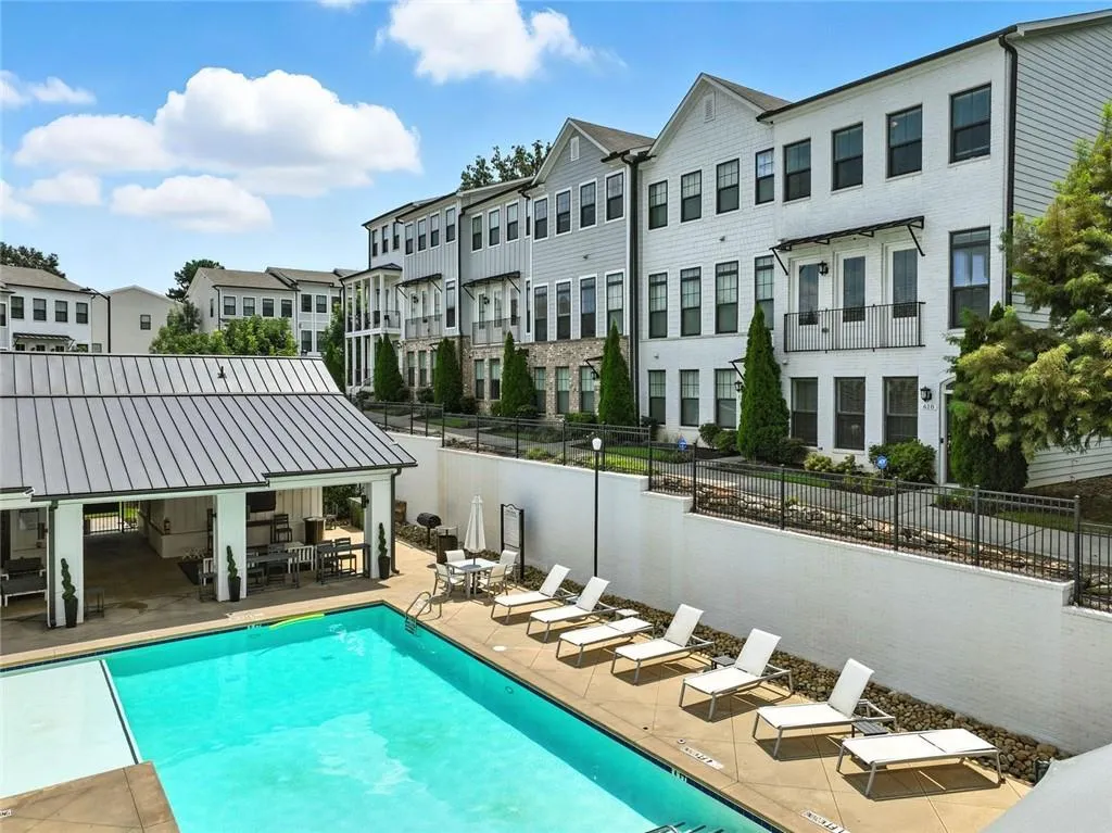 618 Morning Glory Place Ne, Atlanta, Georgia 30324, 4 Bedrooms Bedrooms, ,3 BathroomsBathrooms,Residential,For Sale,618 Morning Glory Place Ne,7636419