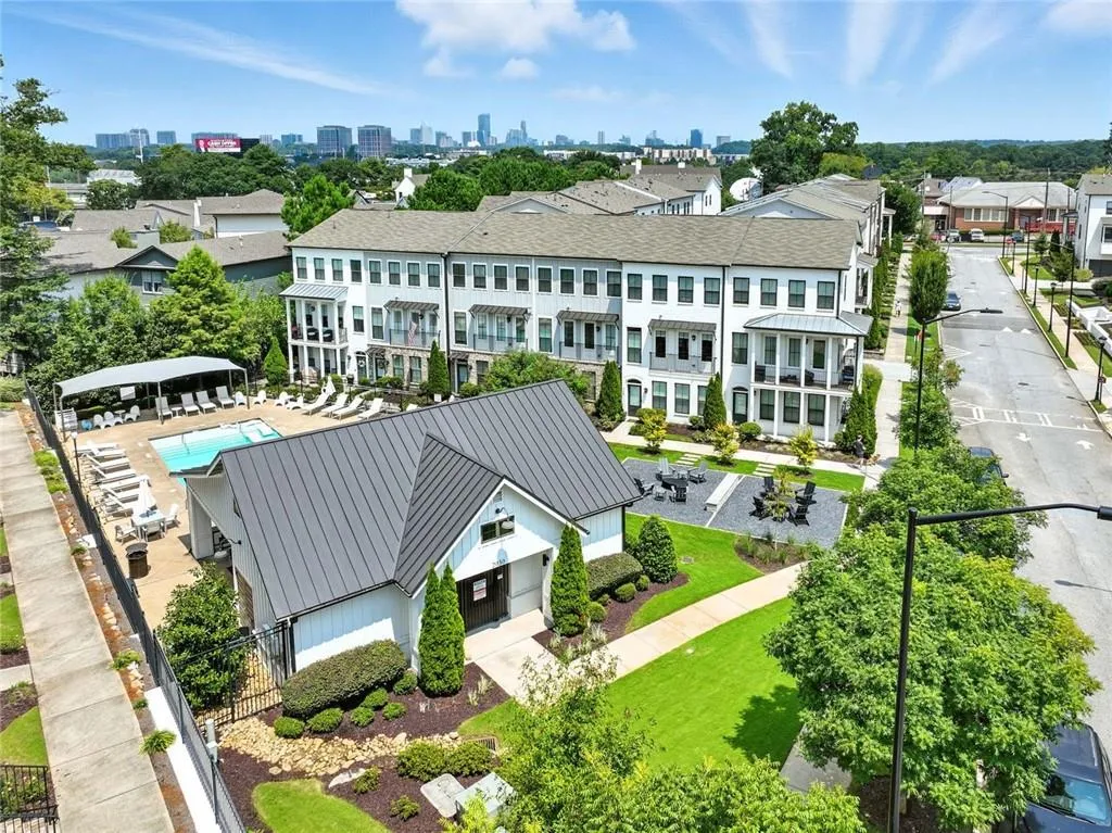618 Morning Glory Place Ne, Atlanta, Georgia 30324, 4 Bedrooms Bedrooms, ,3 BathroomsBathrooms,Residential,For Sale,618 Morning Glory Place Ne,7636419