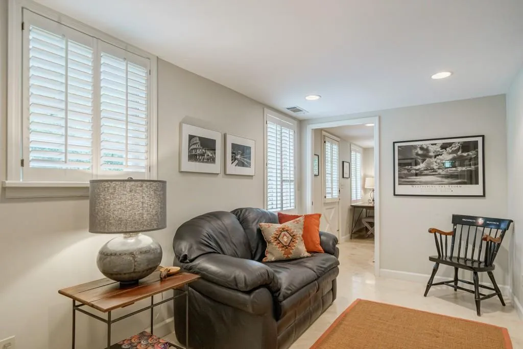 4655 Jett Road, Sandy Springs, Georgia 30327, 6 Bedrooms Bedrooms, ,6 BathroomsBathrooms,Residential,Sold,4655 Jett Road,7034880