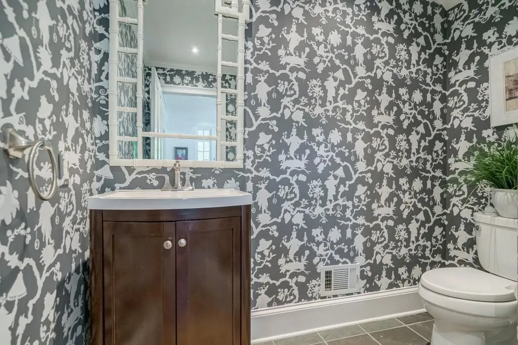 4655 Jett Road, Sandy Springs, Georgia 30327, 6 Bedrooms Bedrooms, ,6 BathroomsBathrooms,Residential,Sold,4655 Jett Road,7034880