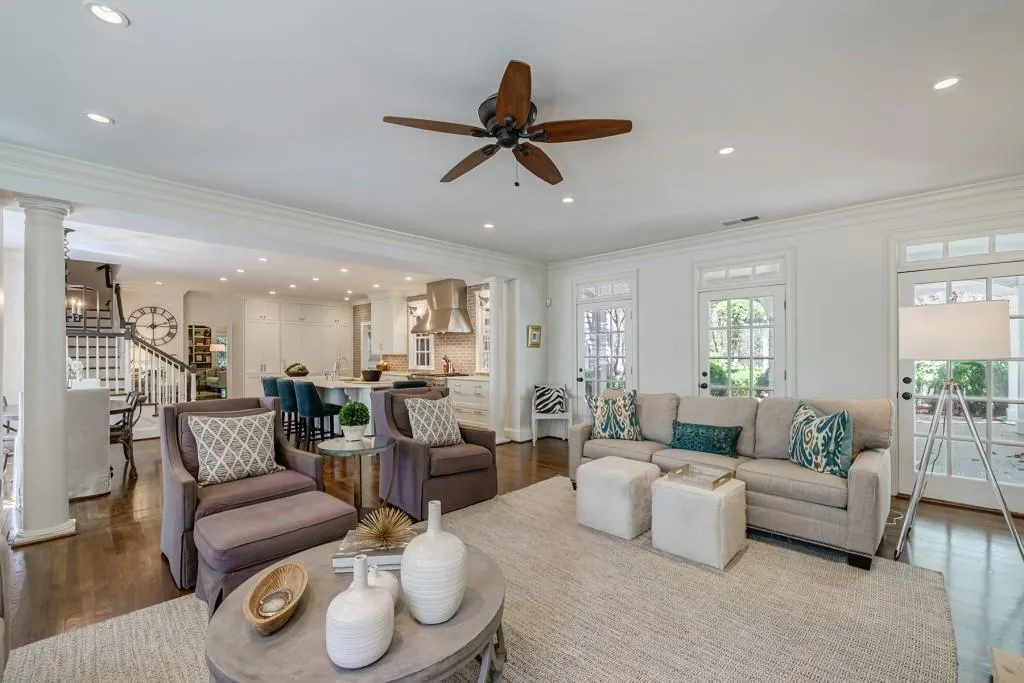 4655 Jett Road, Sandy Springs, Georgia 30327, 6 Bedrooms Bedrooms, ,6 BathroomsBathrooms,Residential,Sold,4655 Jett Road,7034880