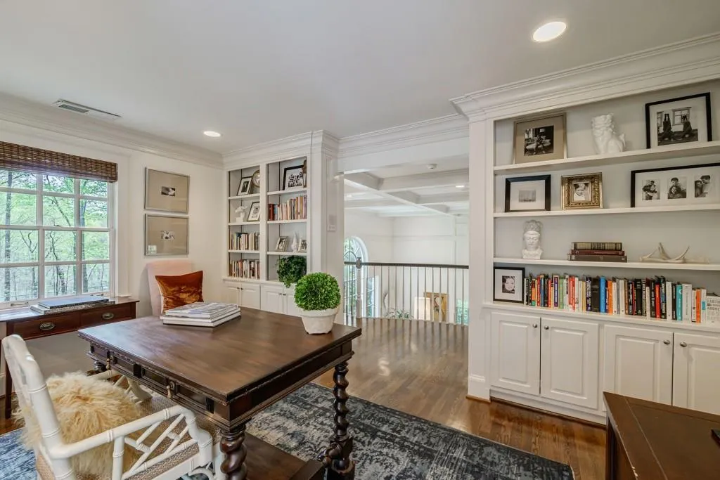 4655 Jett Road, Sandy Springs, Georgia 30327, 6 Bedrooms Bedrooms, ,6 BathroomsBathrooms,Residential,Sold,4655 Jett Road,7034880