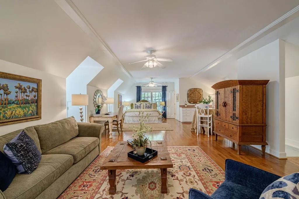 4655 Jett Road, Sandy Springs, Georgia 30327, 6 Bedrooms Bedrooms, ,6 BathroomsBathrooms,Residential,Sold,4655 Jett Road,7034880