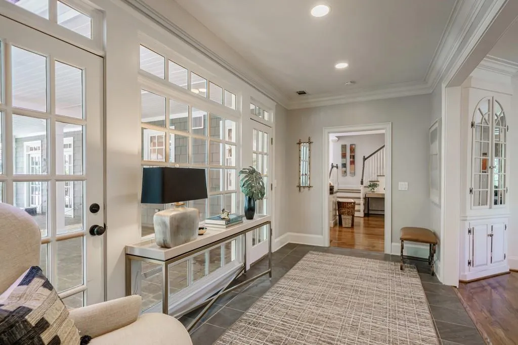 4655 Jett Road, Sandy Springs, Georgia 30327, 6 Bedrooms Bedrooms, ,6 BathroomsBathrooms,Residential,Sold,4655 Jett Road,7034880