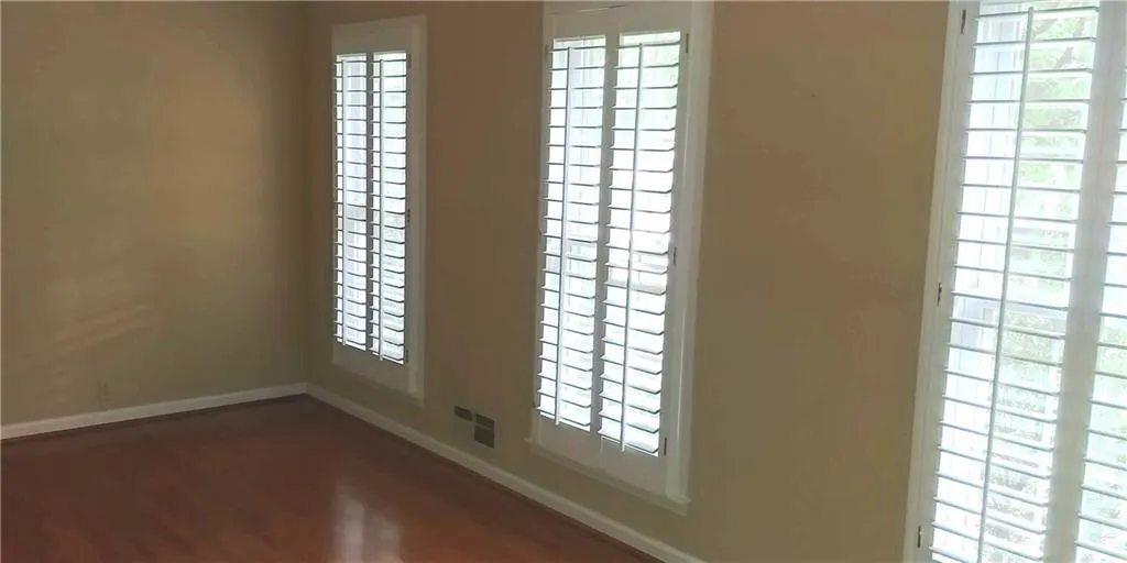 680 Glenairy Drive, Sandy Springs, Georgia 30328, 4 Bedrooms Bedrooms, ,3 BathroomsBathrooms,Residential,Sold,680 Glenairy Drive,5864178