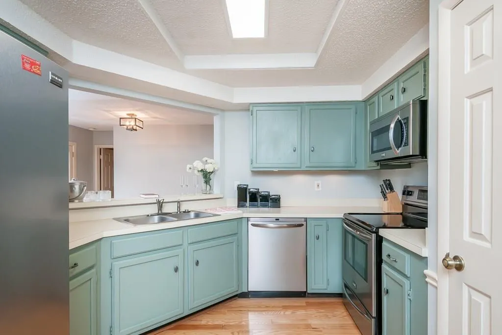 27 Dunwoody Springs Drive Unit 27, Sandy Springs, Georgia 30328, 2 Bedrooms Bedrooms, ,2 BathroomsBathrooms,Residential,Sold,27 Dunwoody Springs Drive Unit 27,5740817