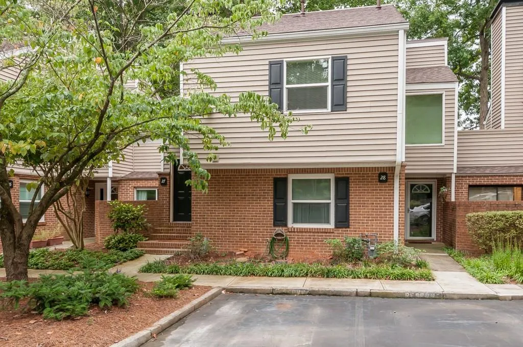 27 Dunwoody Springs Drive Unit 27, Sandy Springs, Georgia 30328, 2 Bedrooms Bedrooms, ,2 BathroomsBathrooms,Residential,Sold,27 Dunwoody Springs Drive Unit 27,5740817
