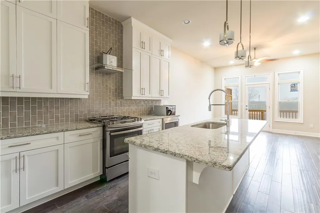 4107 Township Parkway, Atlanta, Georgia 30342, 2 Bedrooms Bedrooms, ,2 BathroomsBathrooms,Residential,Sold,4107 Township Parkway,5816468