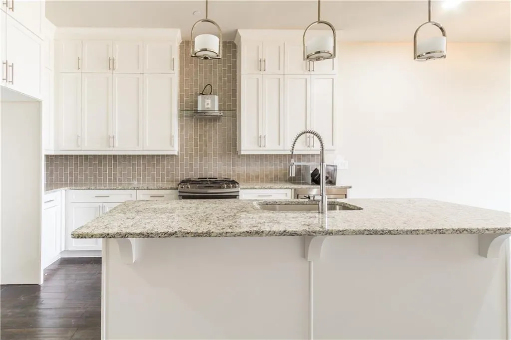 4107 Township Parkway, Atlanta, Georgia 30342, 2 Bedrooms Bedrooms, ,2 BathroomsBathrooms,Residential,Sold,4107 Township Parkway,5816468