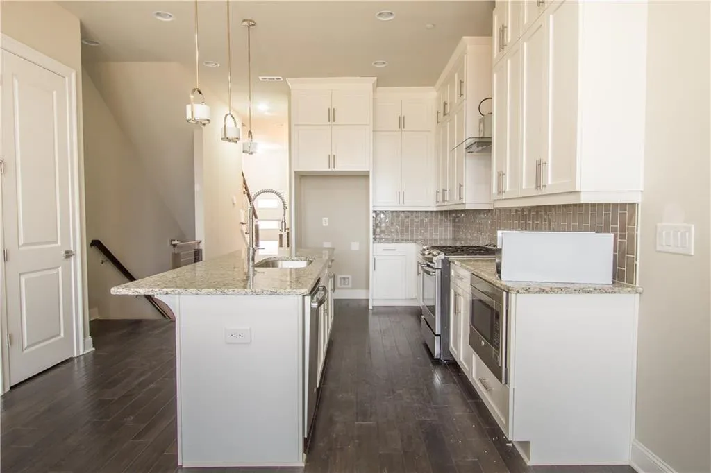 4107 Township Parkway, Atlanta, Georgia 30342, 2 Bedrooms Bedrooms, ,2 BathroomsBathrooms,Residential,Sold,4107 Township Parkway,5816468