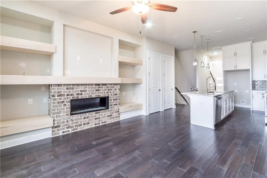 4107 Township Parkway, Atlanta, Georgia 30342, 2 Bedrooms Bedrooms, ,2 BathroomsBathrooms,Residential,Sold,4107 Township Parkway,5816468