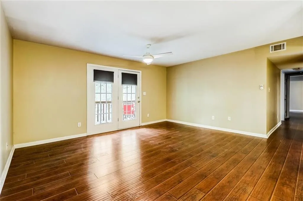 203 Brighton Point, Atlanta, Georgia 30328, 2 Bedrooms Bedrooms, ,2 BathroomsBathrooms,Residential,Sold,203 Brighton Point,6880520