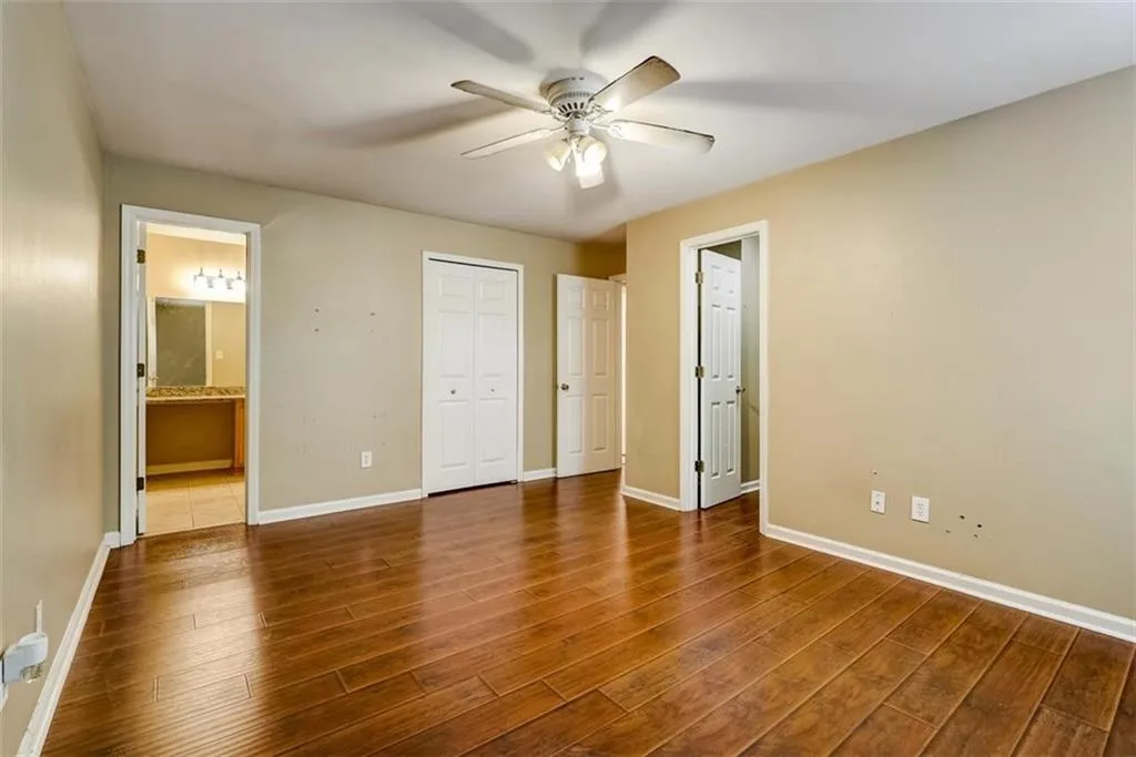 203 Brighton Point, Atlanta, Georgia 30328, 2 Bedrooms Bedrooms, ,2 BathroomsBathrooms,Residential,Sold,203 Brighton Point,6880520