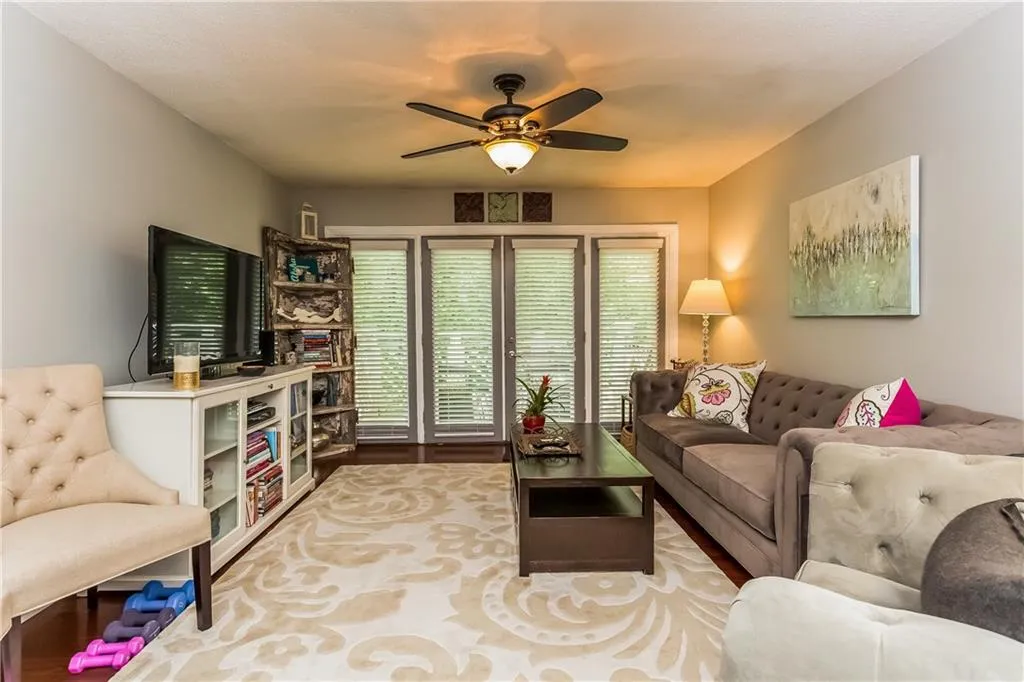 3650 Ashford Dunwoody Road Ne Unit 526, Brookhaven, Georgia 30319, 2 Bedrooms Bedrooms, ,1 BathroomBathrooms,Residential,Sold,3650 Ashford Dunwoody Road Ne Unit 526,5686194