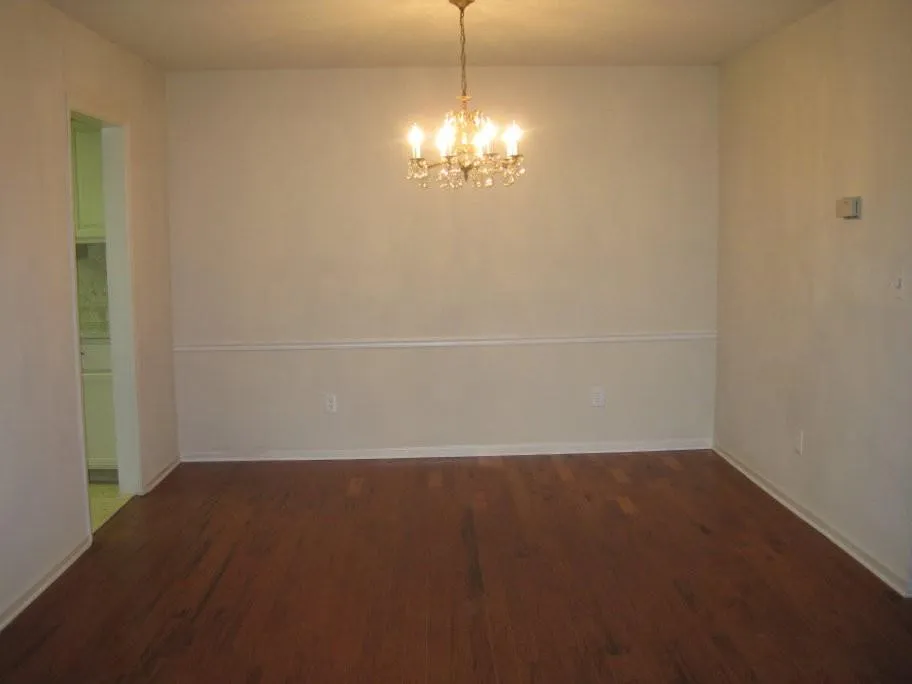 6851 Roswell Road Unit K-12, Sandy Springs, Georgia 30328, 2 Bedrooms Bedrooms, ,2 BathroomsBathrooms,Residential,Sold,6851 Roswell Road Unit K-12,5802947