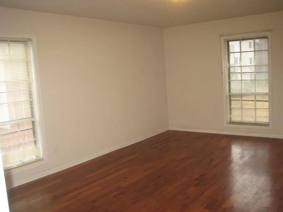 6851 Roswell Road Unit K-12, Sandy Springs, Georgia 30328, 2 Bedrooms Bedrooms, ,2 BathroomsBathrooms,Residential,Sold,6851 Roswell Road Unit K-12,5802947