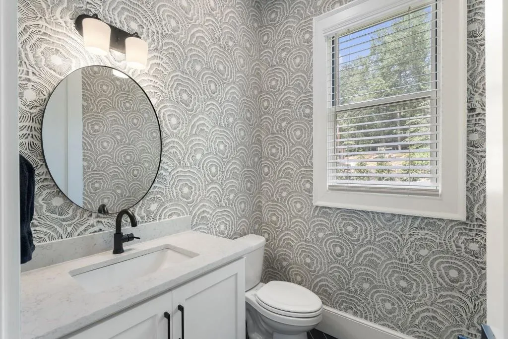 3338 Breton Circle, Brookhaven, Georgia 30319, 5 Bedrooms Bedrooms, ,5 BathroomsBathrooms,Residential,For Sale,3338 Breton Circle,7620402