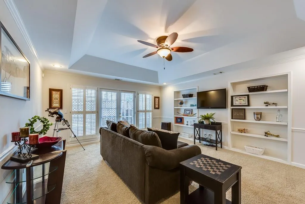 5715 Cameron Hall Place, Sandy Springs, Georgia 30328, 3 Bedrooms Bedrooms, ,2 BathroomsBathrooms,Residential,Sold,5715 Cameron Hall Place,5984699