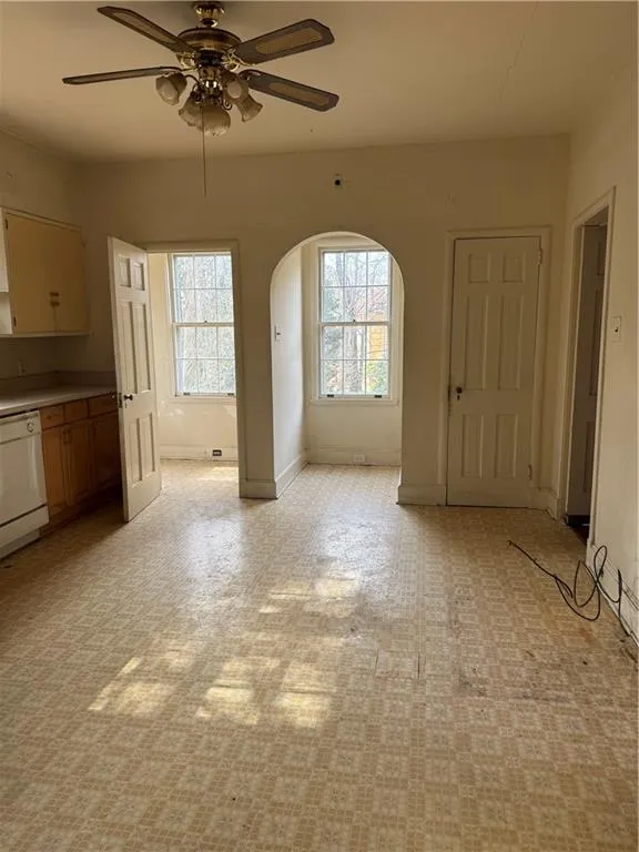 700 Heards Ferry Road, Atlanta, Georgia 30328, 3 Bedrooms Bedrooms, ,2 BathroomsBathrooms,Residential,For Sale,700 Heards Ferry Road,7706630