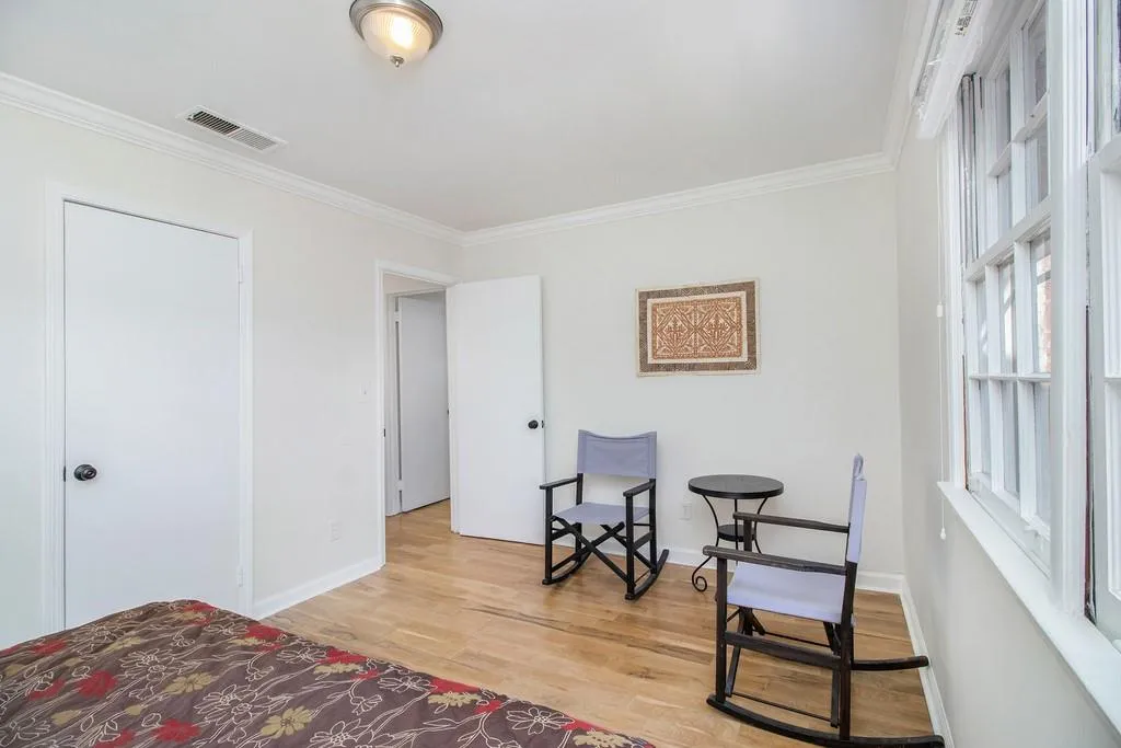 6520 Roswell Road Ne Unit 16, Atlanta, Georgia 30328, 2 Bedrooms Bedrooms, ,1 BathroomBathrooms,Residential,Sold,6520 Roswell Road Ne Unit 16,6815874