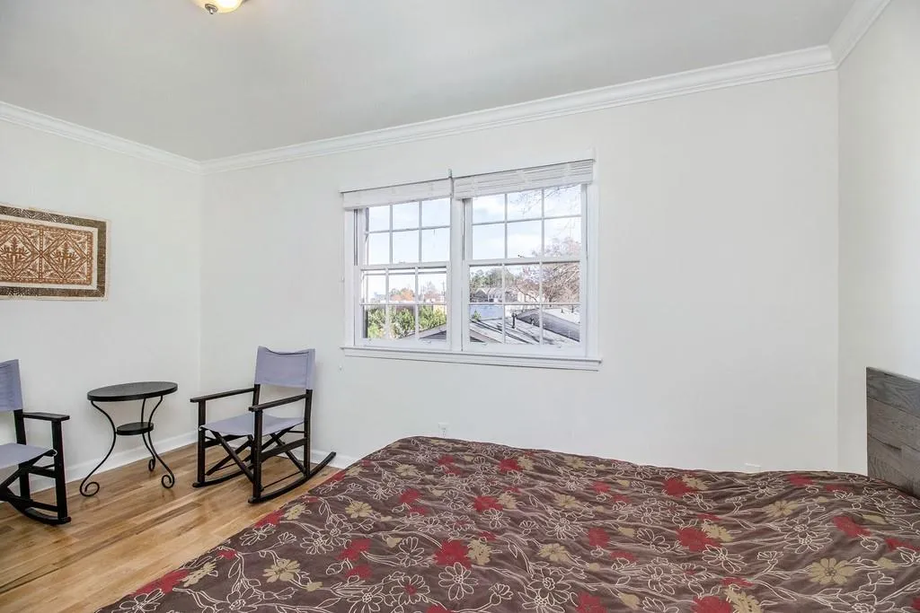 6520 Roswell Road Ne Unit 16, Atlanta, Georgia 30328, 2 Bedrooms Bedrooms, ,1 BathroomBathrooms,Residential,Sold,6520 Roswell Road Ne Unit 16,6815874