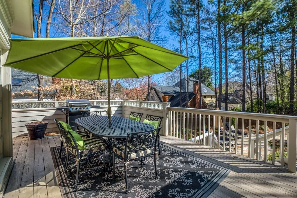 215 Walhalla Court, Atlanta, Georgia 30350, 5 Bedrooms Bedrooms, ,4 BathroomsBathrooms,Residential,Sold,215 Walhalla Court,6524829