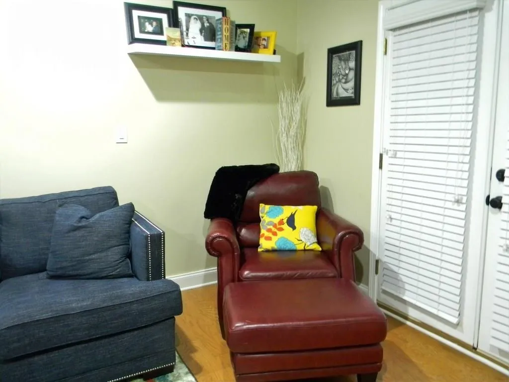 6980 Roswell Road Unit L2, Atlanta, Georgia 30328, 1 Bedroom Bedrooms, ,1 BathroomBathrooms,Residential,Sold,6980 Roswell Road Unit L2,6039108