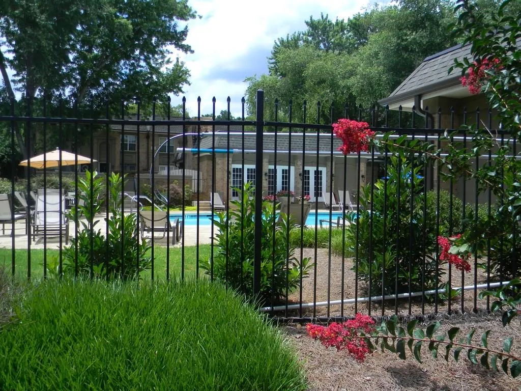 6980 Roswell Road Unit L2, Atlanta, Georgia 30328, 1 Bedroom Bedrooms, ,1 BathroomBathrooms,Residential,Sold,6980 Roswell Road Unit L2,6039108