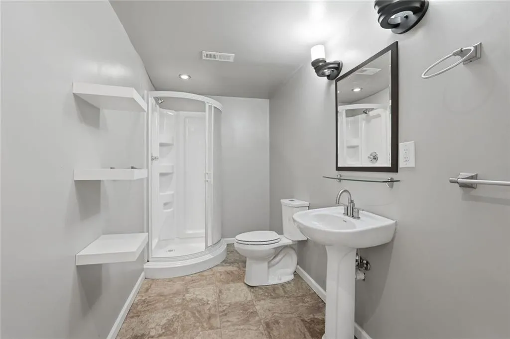 7105 Cherry Bluff Drive, Atlanta, Georgia 30350, 5 Bedrooms Bedrooms, ,4 BathroomsBathrooms,Residential,For Sale,7105 Cherry Bluff Drive,7744451