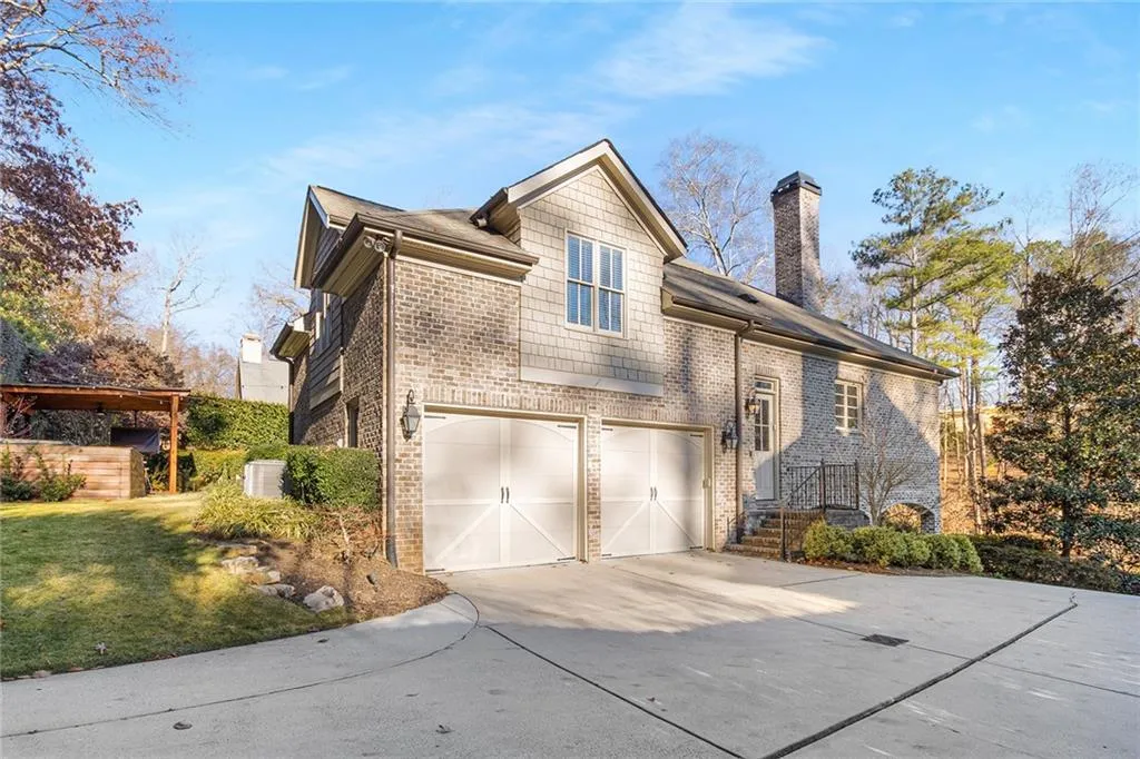 Two car garage plus 2 parking spaces- this property has lots of parking.