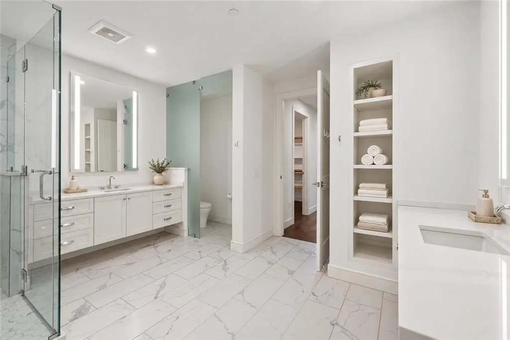 2520 Peachtree Road Nw Unit 602, Atlanta, Georgia 30305, 3 Bedrooms Bedrooms, 0 ,3 BathroomsBathrooms,Residential,For Sale,2520 Peachtree Road Nw Unit 602,7842539