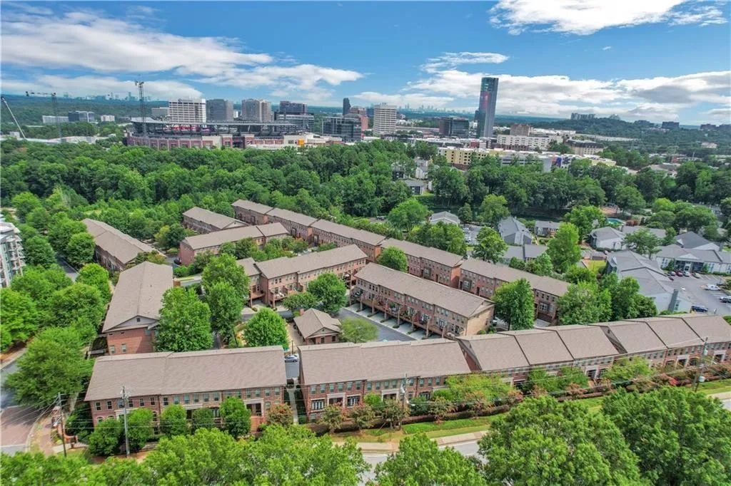 Town of Crescent Park Townhomes