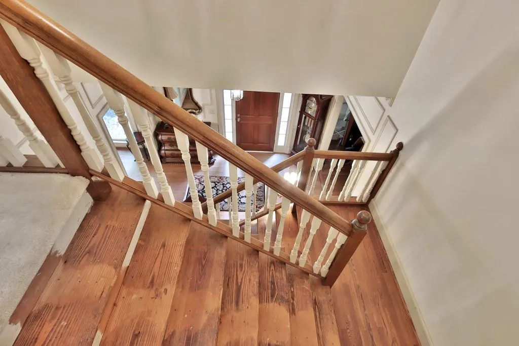 90 Cliffcreek Trc Trace, Sandy Springs, Georgia 30350, 5 Bedrooms Bedrooms, ,4 BathroomsBathrooms,Residential,Sold,90 Cliffcreek Trc Trace,6726313